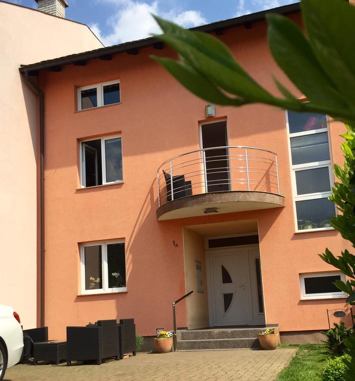Apartments Corina Zagreb Ngoại thất bức ảnh