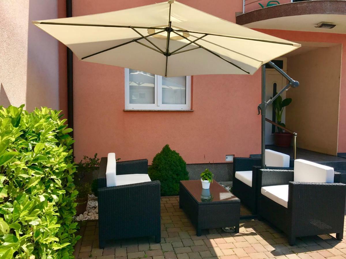 Apartments Corina Zagreb Ngoại thất bức ảnh